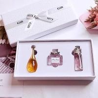 ราคา น้ำหอม Dior perfume มินิ set Miss Dior Blooming Bouquet , J'adore Eau de Parfume , Dior Addict EAU FRAICHE 5ml*3 (14352495891)