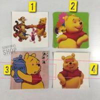 ราคา สติกเกอร์สูญกาศ สำหรับติดภาษีรถยนต์ พรบ. ลายหมีพูห์​(1ชิ้น)​ (5931684857)