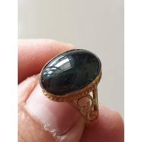 ราคา แหวนทองเหลืองแก้วนิลดำบ่อแม่แก่ง (28624846234)