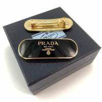 ราคา ♞New! Prada Hairclip ราคาต่อชิ้น*(️เช็คสต็อคก่อนสั่งอีกทีนะคะ) VD (27832964158)