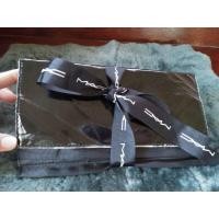 ราคา กระเป๋าเครื่องสำอางค์สีดำmac (18263548685)