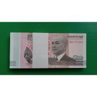 ราคา ธนบัตรกัมพูชา 500 เรียล ปี 2014 ยกแหนบ เลขเรียง 100 ใบ (18692841916)