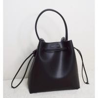 ราคา CHARLES & KEITH ของแท้ 100% (27885897607)