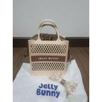 ราคา กระเป๋ามีสายยาว jelly bunny ของแท้ มือสอง (25763962090)