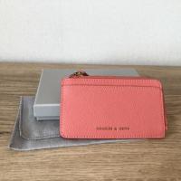 ราคา กระเป๋าสตางค์ ที่ใส่บัตร Charles&keith สี coral ของแท้ 100% (8825370684)