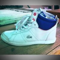 ราคา รองเท้าผ้าใบ หุ้มข้อ Lacoste แท้ ใหม่มาก (953285528)