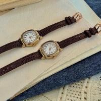 ราคา ▥ 1ชิ้นนาฬิกาข้อมือสายหนังสีน้ำตาลสไตล์ย้อนยุคลำลองสำหรับผู้หญิงหน้าปัดสี่เหลี่ยมที่มีสไตล์และป (25193129009)