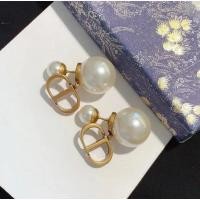 ราคา Dior Pearl Letter ต่างหูต่างหูมุกหญิง Retro ต่างหูหญิงทองเหลือง (47702617333)