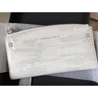 ราคา กระเป๋าสตางค์ใบยาว ของแท้ Charles&Keith (8120615521)