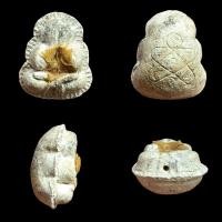 ราคา พระปิดตาจัมโบ้ เนื้อผงพรายกุมารโทนขาว-เนื้อผสมเกศา หลวงปู่ทิมอิสริโก วัดระหารไร่ จ.ระยอง ปีพ.ศ.2518 (25150867717)