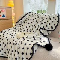 ราคา ผ้าห่มตุ๊กตาลายจุดสีดําสีขาวพร้อมลูกบอลเล็กสีดําสี่ลูก 100 ซม. * 150 ซม (47800821423)
