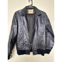 ราคา jacket Montmartre หนัง มือสอง (28530576862)