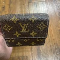 ราคา กระเป๋าสตางค์ใบสั้น หลุยส์ ของแท้ (มือสอง) (18262591282)