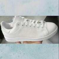 ราคา Adidas Stan Smith สี triple white รุ่น primeknit (ผ้า) แท้% (รวมส่งems) (1555428254)