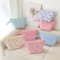 ราคา กระเป๋าใส่เครื่องสำอางค์ ใบใหญ่ (22662898242)