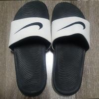 ราคา รองเท้าแตะ nike kawa slide (มือสอง) ไซส์ 39-40 (11203769536)