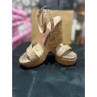 ราคา รองเท้าส้นเตารีด รัดส้น สูง 4 นิ้ว ไซส์ 36 (26860213119)