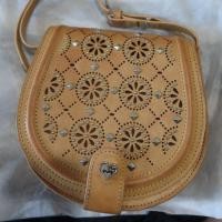 ราคา กระเป๋าสะพายแบรน misty mynx ของแท้ 100% (4935012730)