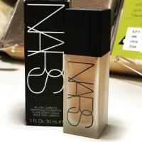 ราคา Nars All day luminous weightless foundation สี med/dark1 ของแท้ 100% ซื้อมายังไม่ได้ใช้ (1573994707)