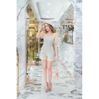 ราคา Twins shop จั๊มสูทขาสั้น สีเหลือง ลายดอกไม้ พร้อมหมวก sz.s มือ1ป้ายห้อย (20820783412)