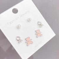 ราคา ต่างหูเซต น้องหมี แหวน มุก น่ารักมาก ได้ 3 คู่เลยในเซต (8970216845)