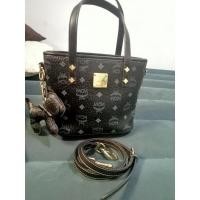 ราคา MCM black mini shopper bag มือสอง (14246150873)