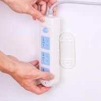 ราคา ปลั๊กไฟบ้าน ที่แขวนปลั๊กพ่วง อุปกรณ์ยึดปลั๊กพ่วง แขวนรีโมท ปลั๊กพ่วง (4131536213)