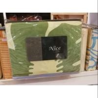 ราคา ผ้าปูที่นอน nice เกรดพรีเมี่ยม by lotus ขนาด 5 ฟุต คอตตอนซาติน ทอ 300 เส้น (2881705328)
