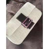 ราคา Fendi zucca baguette limited buckle bag เฟนดิ ฟินดิ ของแท้ กระเป๋าแบรนด์เนม มือสอง (13413699135)