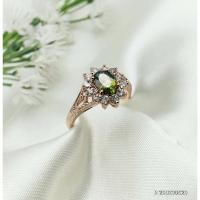 ราคา #แหวนเศษนาคแท้พลอยสีเขียวส่องล้อมเพชร (26510159707)