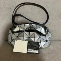 ราคา กระเป๋า Baobao Carton มือสอง ของแท้ สภาพดี (23660718889)