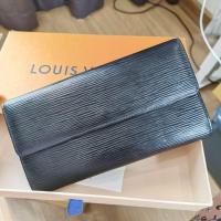 ราคา กระเป๋าตังค์epiดำlv2ใบ (20686088839)