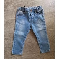 ราคา แบรนด์​แท้​ Zara Baby Girl ขนาด12-18 month สภาพดีมาก​ ใส่น้อย​ เอวปรับได้​ ราคา350บาท (19200896853)