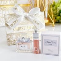 ราคา เซ็ตน้ำหอมจิ๋ว Miss Dior Parfum & Lip Gloss Miniature Set พร้อมถุง Limited จิ๋ว (3 Items) (25287956250)