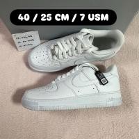 ราคา Nike air force 1 ของแท้ มือ1 (40/25cm) ✨ Nike air force 1 ขาวล้วน Adidas Samba มือสอง Puma Speedcat มือสอง (42017091095)