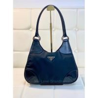 ราคา Prada Nylon Black Tessuto Shoulder Bag (รับประกันสินค้าแท้ 100%) (19179859527)