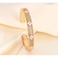 ราคา D3 ใบโคลเวอร์ ฝังเพชรทั้งตัวเรือน รุ่นหน้ากว้าง (29409827865)