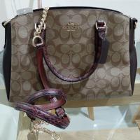 ราคา Coach ถัง 13 นิ้ว ของแท้ 100% (7516695485)