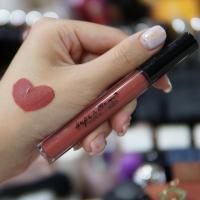 ราคา ✨Used once (no box)✨ #supermomthailand matte liquid lipstick no.23 (baba yaga) (214407691)