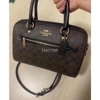 ราคา ส่งฟรี กระเป๋า Coach Rowan Satchel ทรงหมอน สีกาแฟดำ ของแท้ % (19658269792)