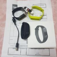ราคา นาฬิกา xiao mi band 2 มือสอง (1613405926)