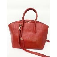 ราคา กระเป๋ามือสอง PRADA Red Vitello Grain Tote สีแดง ขนาด 10 นิ้วครึ่ง พร้อมส่ง (16058415359)