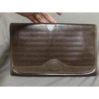 ราคา กระเป๋าครัช Valentino มือสอง แท้ % ค่ะ (1603721590)