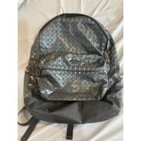 ราคา กระเป๋าเป้ bao bao มือสองแท้ (27280564053)