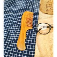 ราคา หวีไม้ หวีไม้จันทร์หอมแท้ 19 ซม. (3257784843)