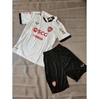 ราคา ชุดบอลเมืองทอง เสื้อกีฬาคอปก งานเสื้อพร้อมกางเกง (9074294140)