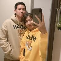 ราคา เสื้อกันหนาวคู่ ได้ 2 ตัว แต่งรูปน้องหมาคอร์กี้ (6727915379)