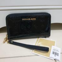 ราคา Mk แท้ used mk jet set travel ขนาด 7.25"(L) X 4.25"(H) X 1"(D) (3934071881)