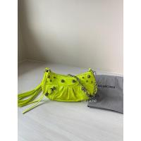 ราคา Balenciaga le cagole mini แท้ ปี 2022 (29405281970)