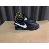 ราคา รองเท้าฟุตบอล ร้อยปุ่ม มือสอง ส่งฟรี (3094963959)